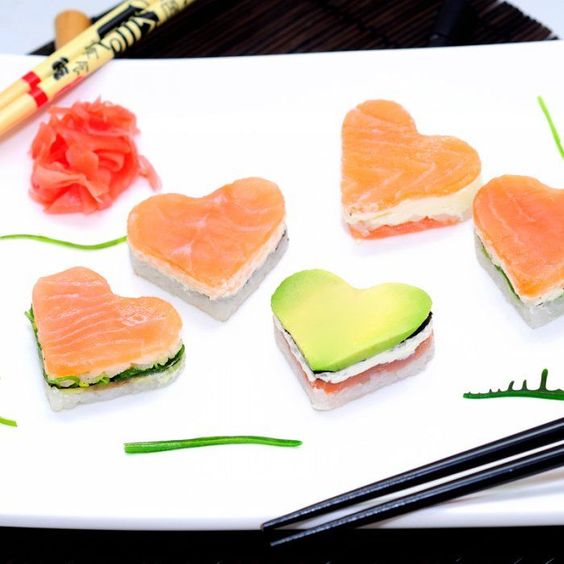 Sushis Saint Valentin en forme de coeur 